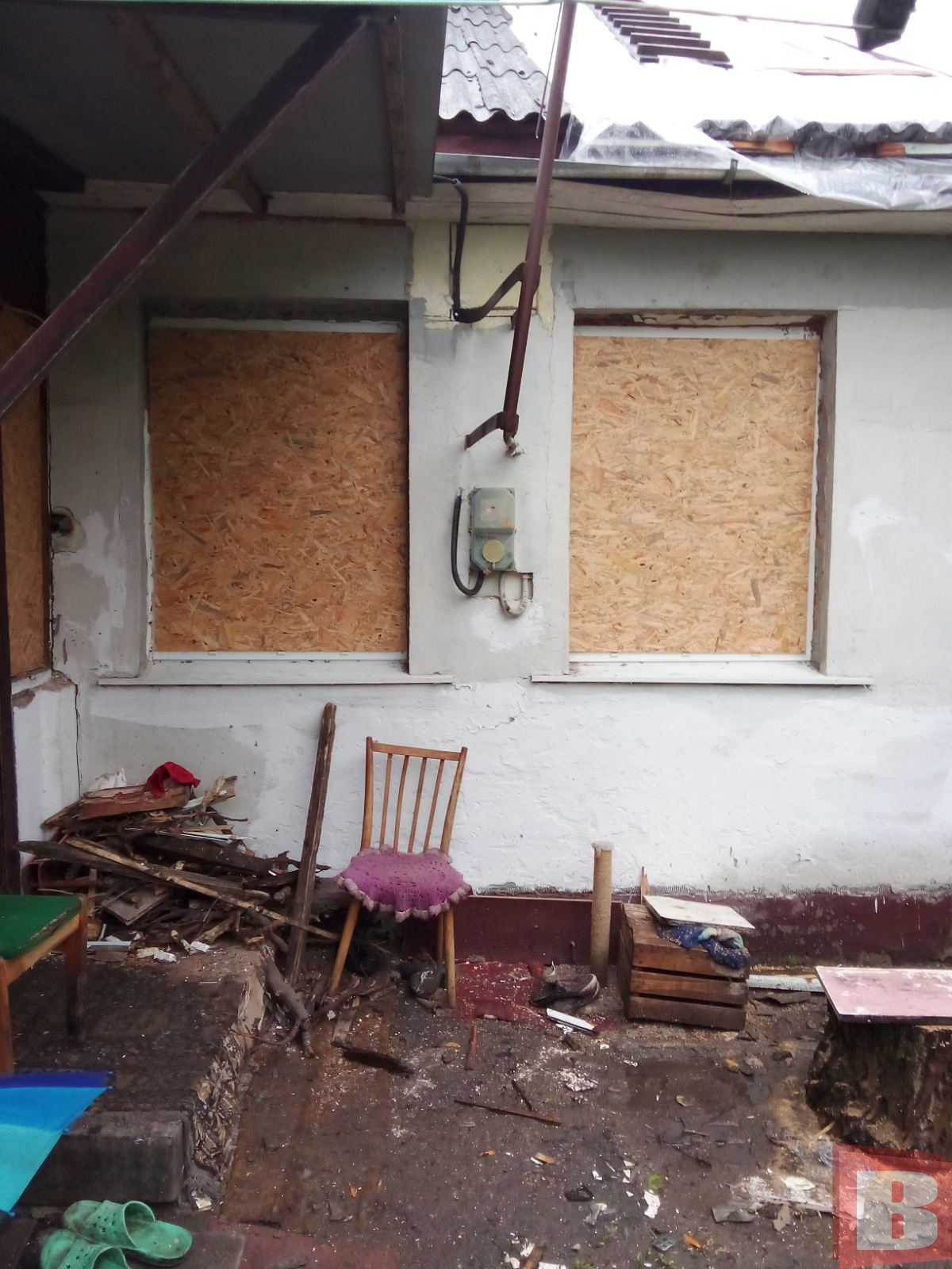 Новини Хмельницького - фото з «Ми поховали чотирьох сусідів і самі без даху»: мешканка Красилова про наслідки атаки