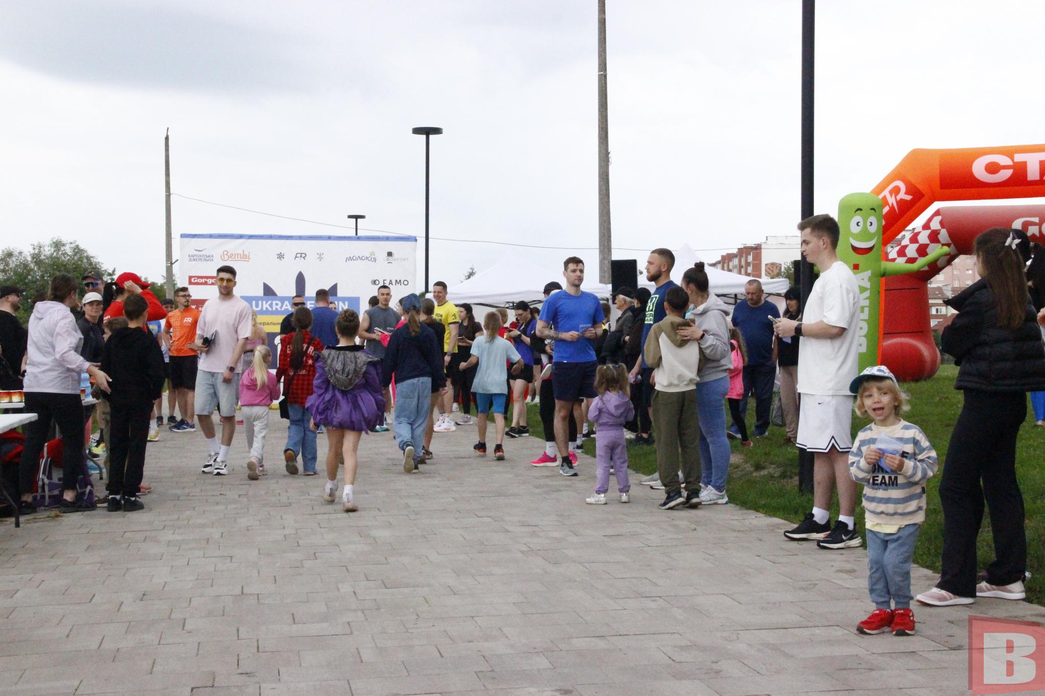 Новини Хмельницького - фото з У Хмельницькому відбувся благодійний забіг «Ukraine Run 2025» (ФОТО)