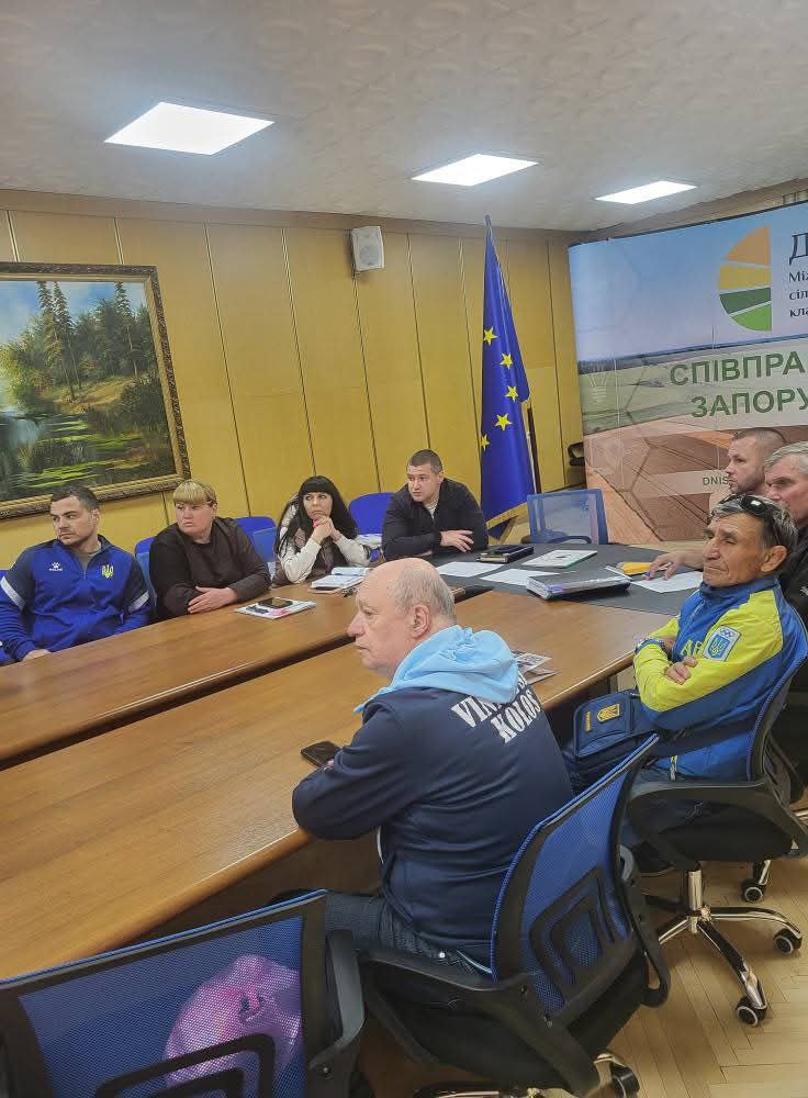 Новини Вінниці - фото з У ДЮСШ «Колос» привітали світового рекордсмена і підбили підсумки навчального року