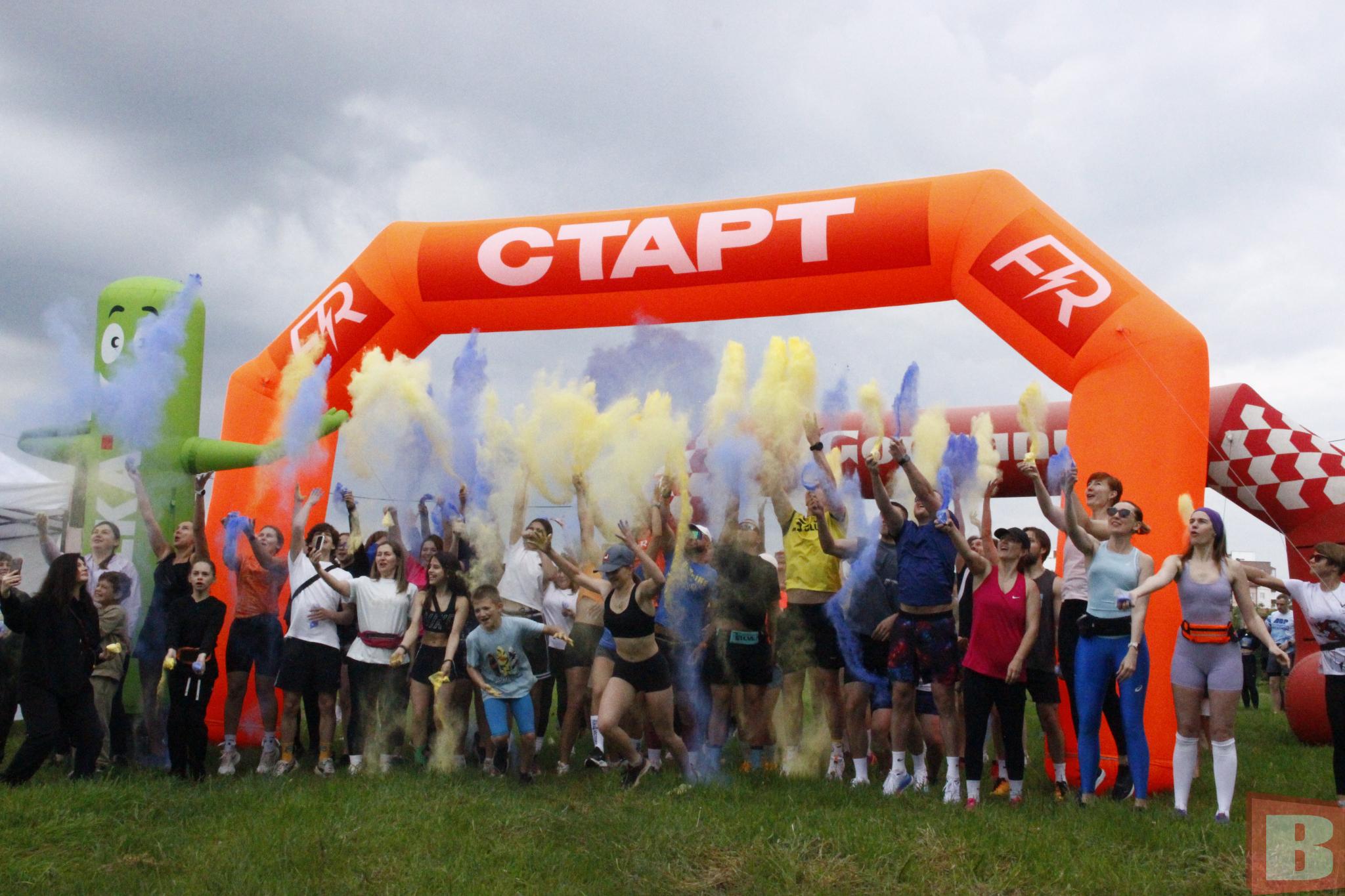 Новини Хмельницького - фото з У Хмельницькому відбувся благодійний забіг «Ukraine Run 2025» (ФОТО)