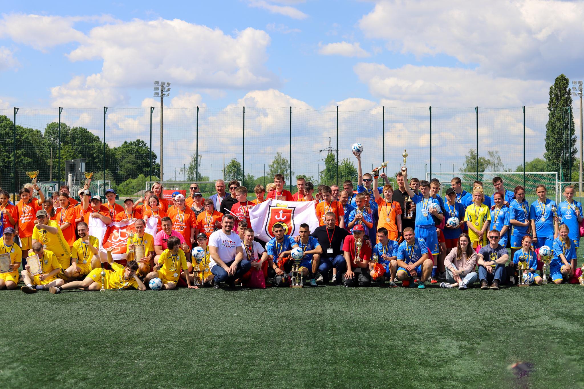 Новини Вінниці - фото з У Вінниці провели Спеціальну Олімпіаду України з футболу