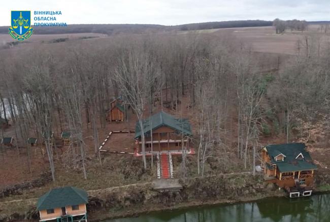 Новини Вінниці - фото з Як на Вінниччині ліс під Іллінцями перетворили на базу відпочинку: рішення суду