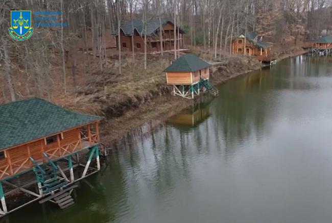 Новини Вінниці - фото з Як на Вінниччині ліс під Іллінцями перетворили на базу відпочинку: рішення суду