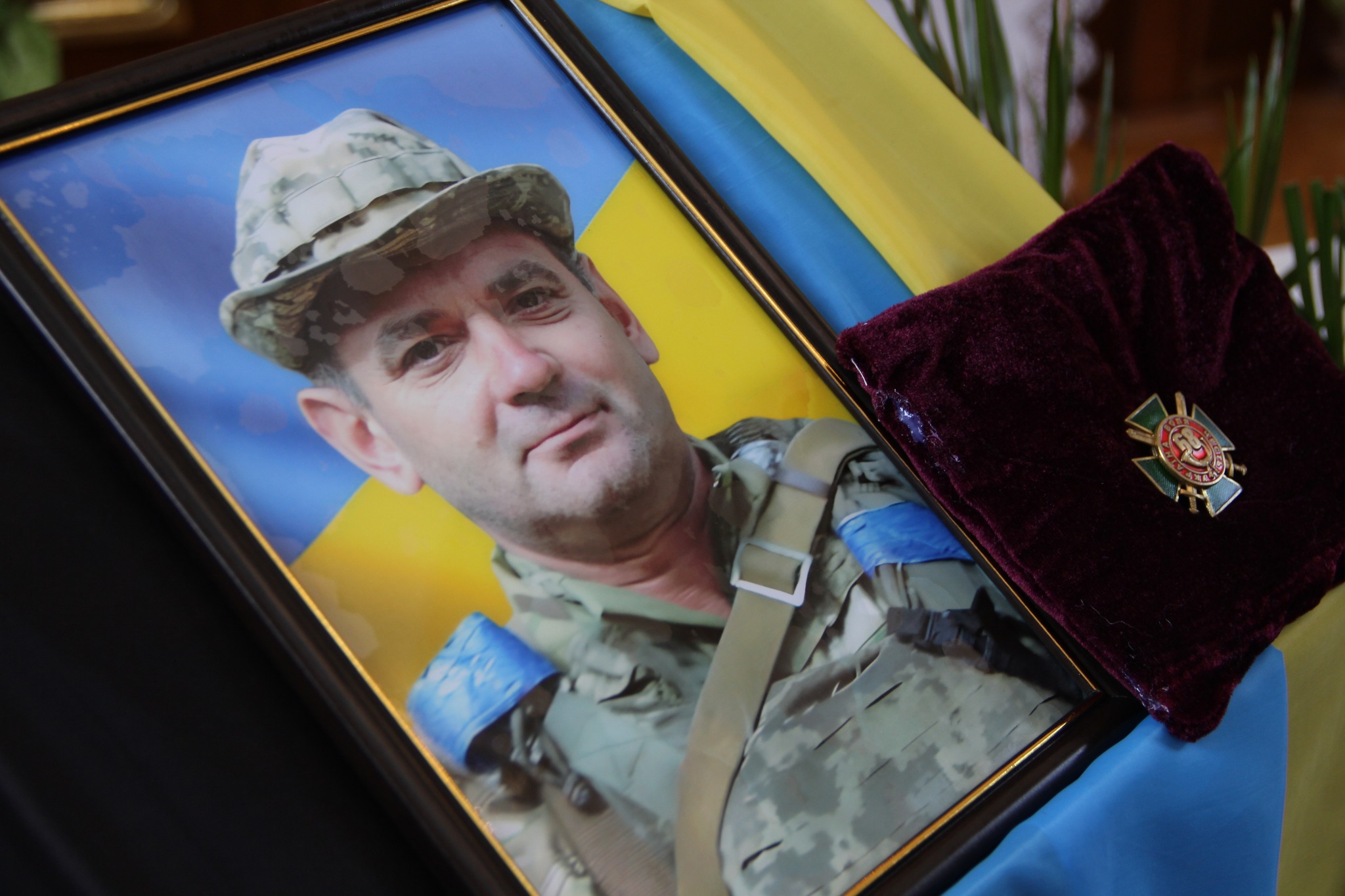 Новини Тернополя - фото з Із захисником Василем Ющишиним попрощалися у Збаразькій громаді