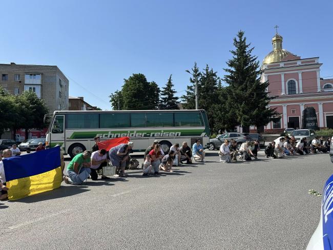 Новини Вінниці - фото з Тульчинська громада попрощалась із Захисником Василем Сапеску