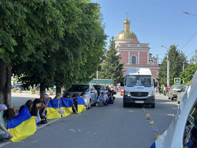 Новини Вінниці - фото з Тульчинська громада попрощалась із Захисником Василем Сапеску