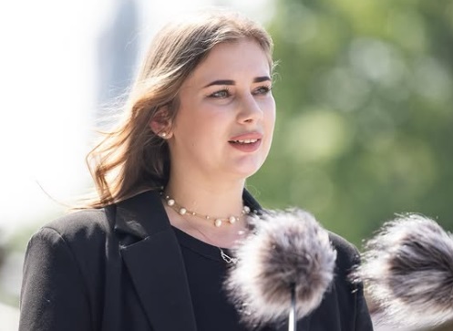 Новини Вінниці - фото з «Діти не повинні бачити війну»: мама 4-річної Лізи виступила на заході до Дня пам’яті загиблих дітей