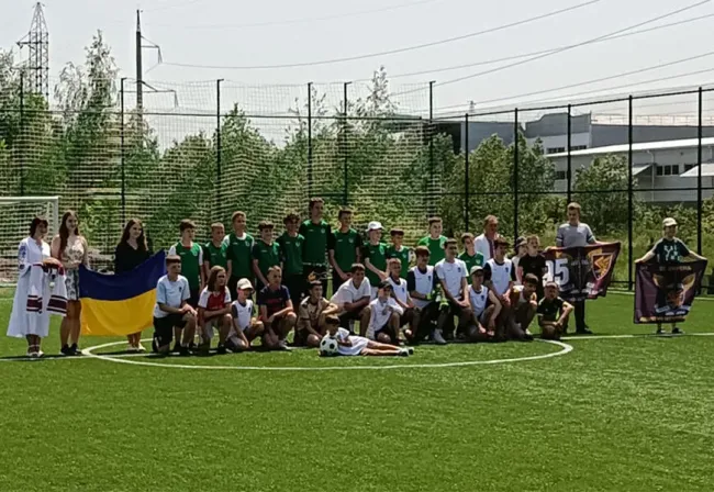 Новини Вінниці - фото з У мікрорайоні Хутір Шевченка відкрили стадіон на честь загиблого Героя Валентина Присіча