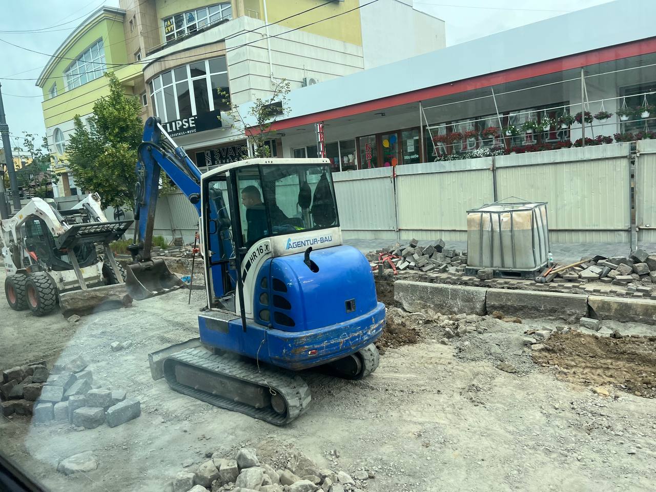 Новини Вінниці - фото з Ремонт Соборної: скільки витратять на дорогу та що буде з історичною бруківкою?