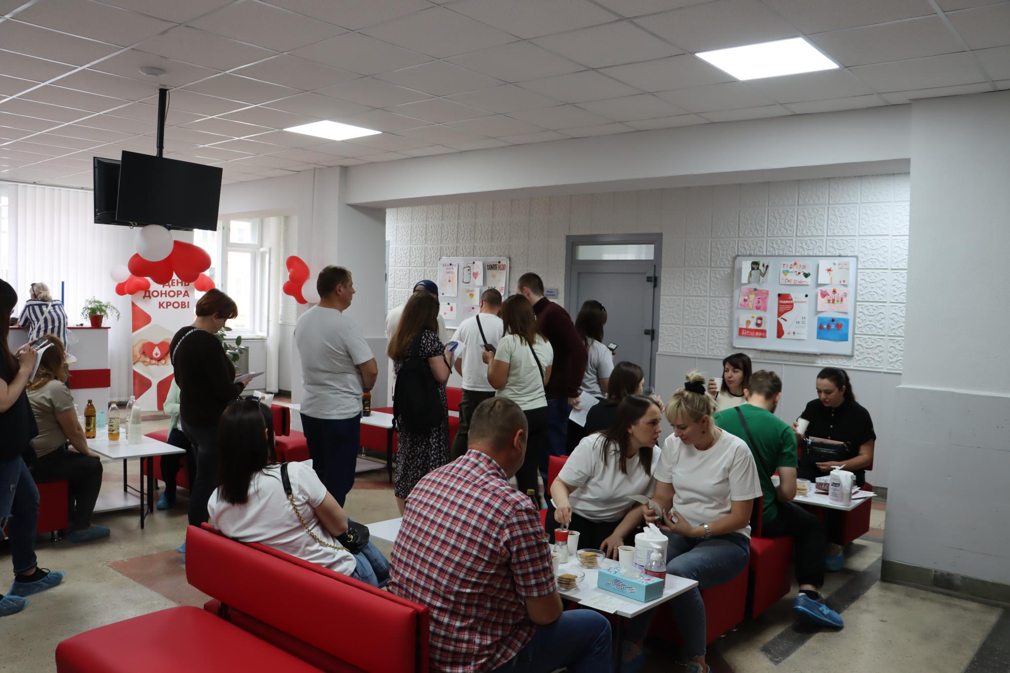 Новини Тернополя - фото з День подяки донорам: тернополян запрошують здати кров та врятувати життя