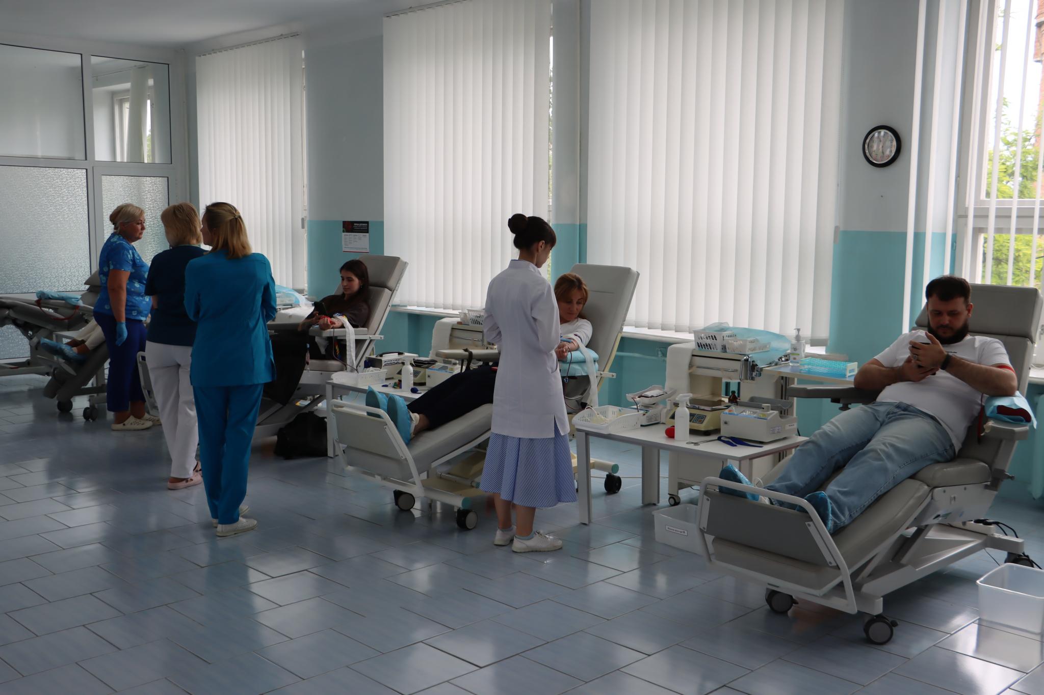 Новини Тернополя - фото з День подяки донорам: тернополян запрошують здати кров та врятувати життя