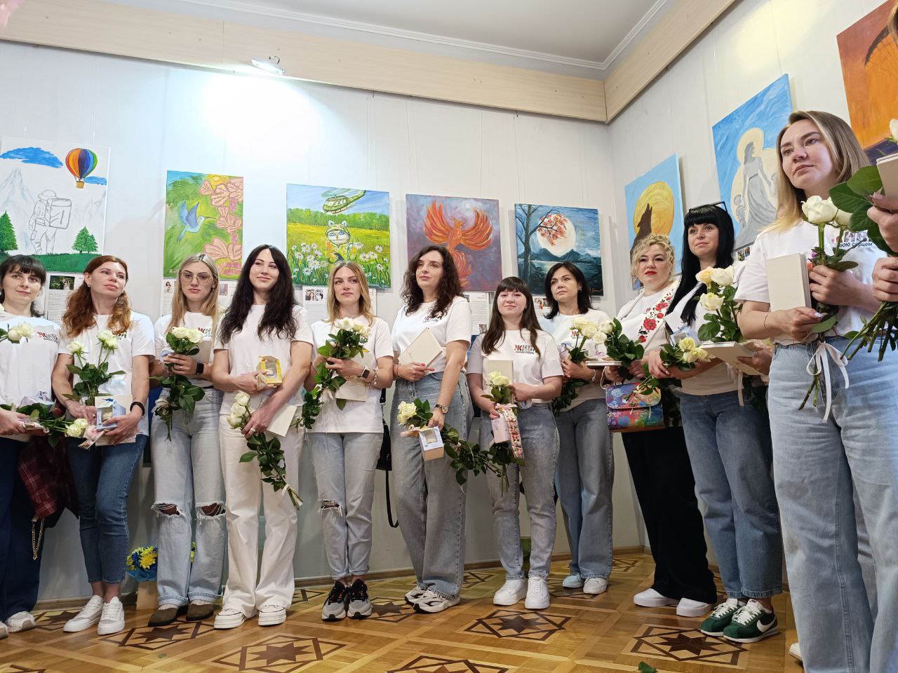 Новини Вінниці - фото з «На жаль, цей проєкт не завершений»: у Вінниці відкрили виставку картин рідних полеглих захисників