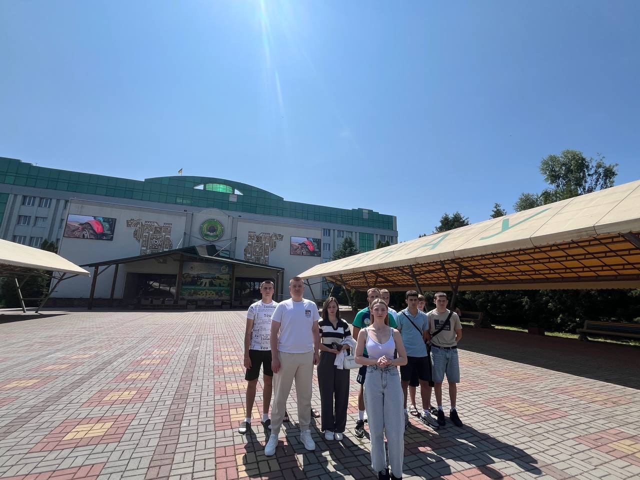 Новини Вінниці - фото з Дали прихисток, а його хочуть віджати: як Харківський університет посягнув на приміщення ВНАУ