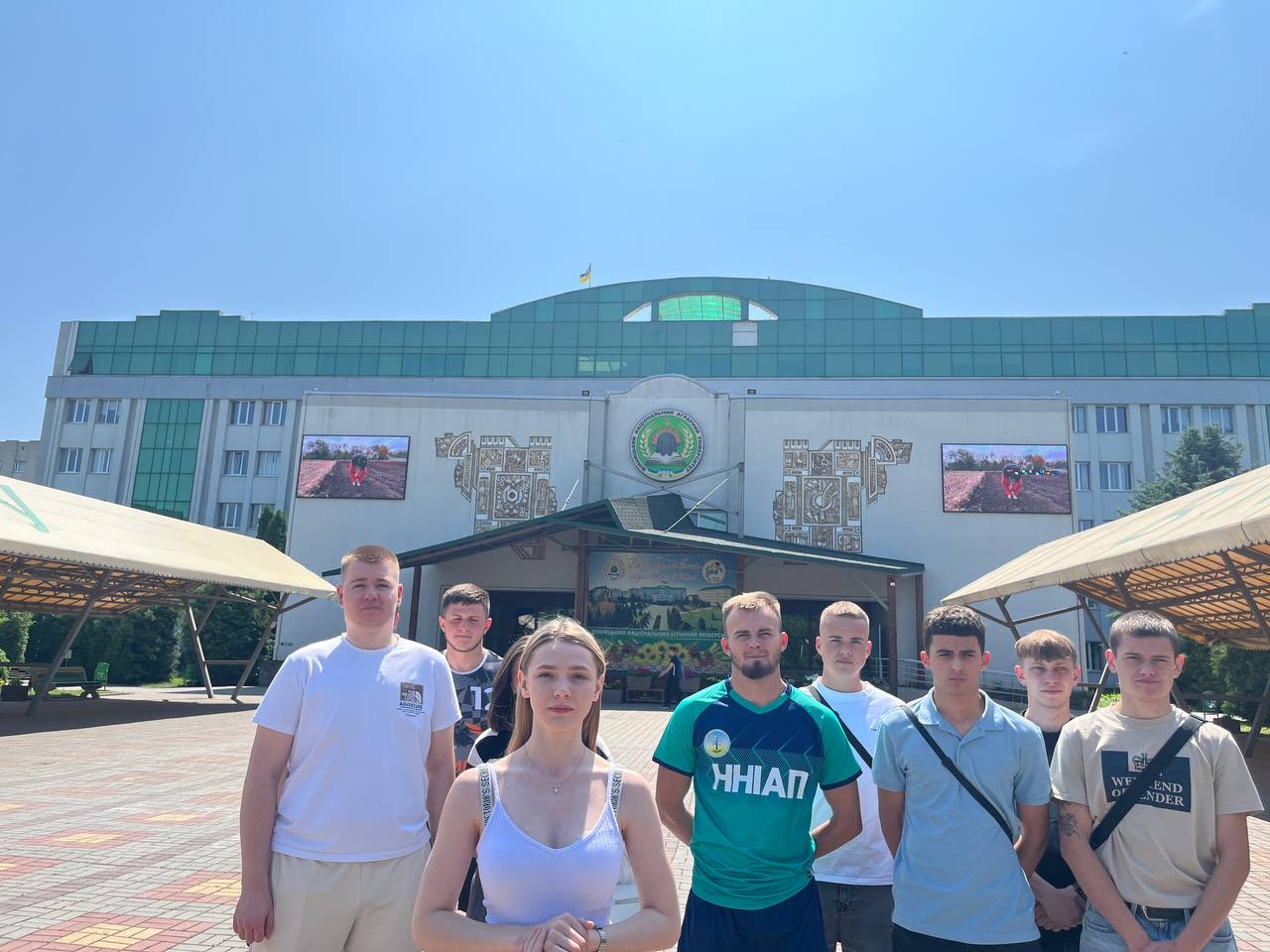 Новини Вінниці - фото з Дали прихисток, а його хочуть віджати: як Харківський університет посягнув на приміщення ВНАУ