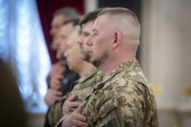 Новини Вінниці - фото з Підполковник Денис Кирилюк посмертно отримав «Золоту Зірку» — нагороду вручили його родині