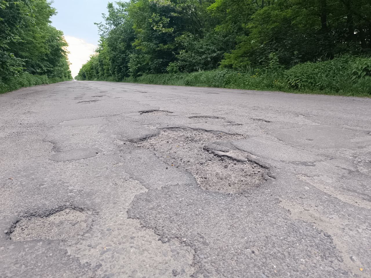 Новини Вінниці - фото з «Більше газу, менше ям»: що не так із дорогою на Бар і чи зміниться щось у 2025-му?