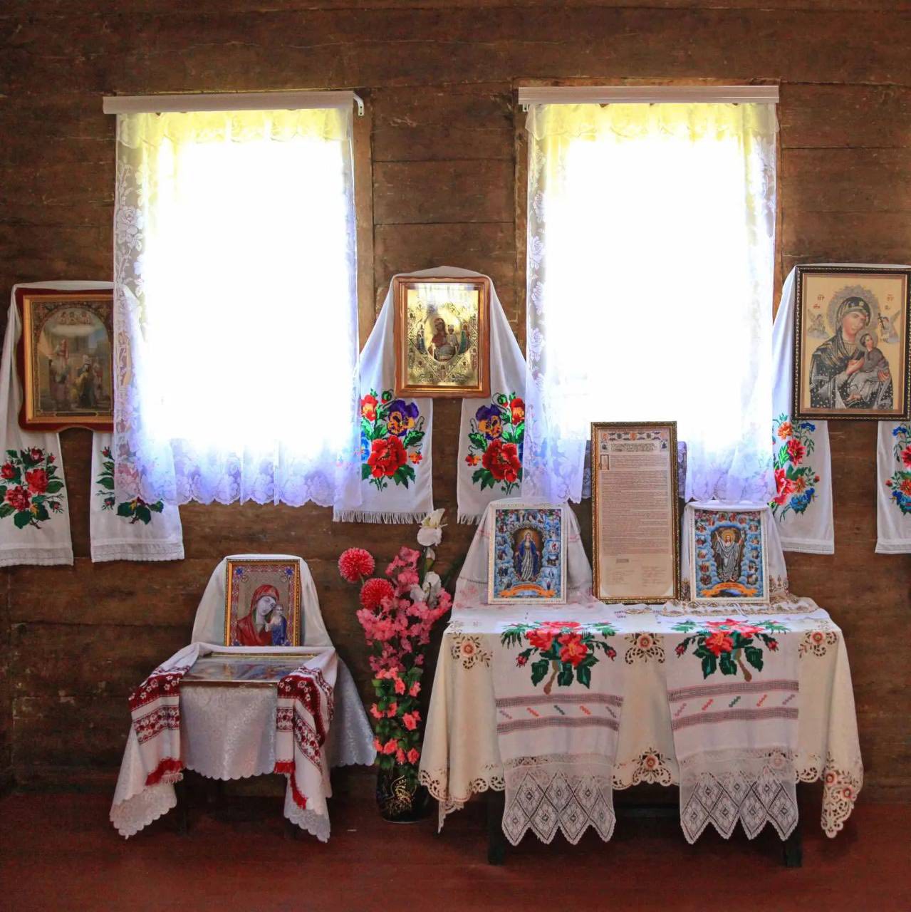 Новини Вінниці - фото з Історія з щасливим кінцем: як у Малій Ростівці відродили козацьку церкву