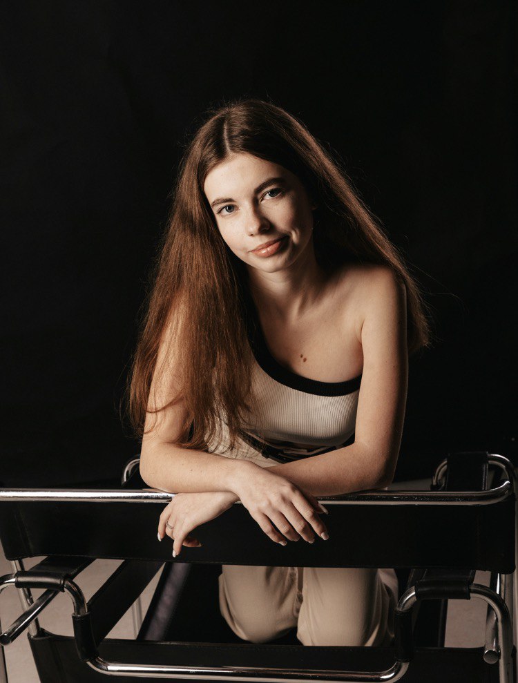 Новини Тернополя - фото з Англійська як поклик душі: випускниця з Тернополя отримала 200 балів на НМТ та поділилася секретами