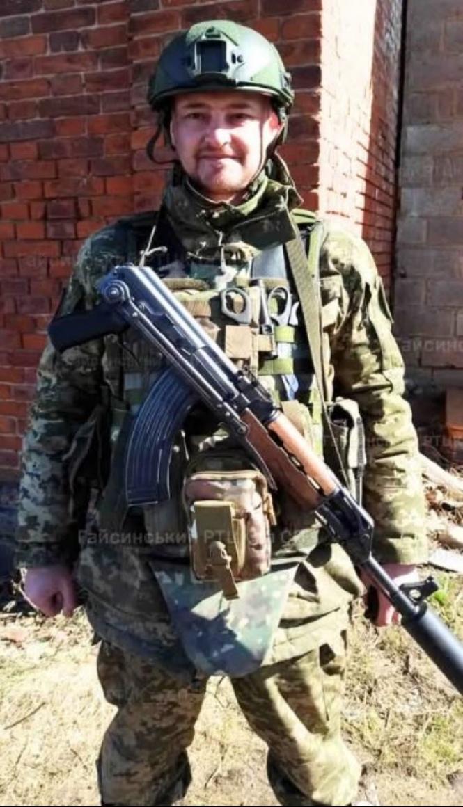 Новини Вінниці - фото з Фельдшер Олег Почтар з Гайсинщини нагороджений за порятунок бійців
