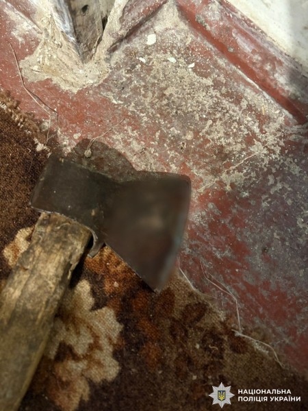 Новини Вінниці - фото з На Гайсинщині чоловік вбив жінку сокирою — підозрюваного вже затримали