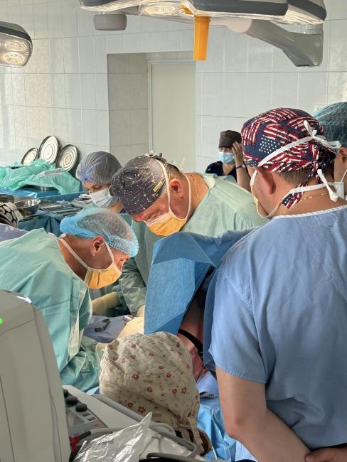 Новини Вінниці - фото з У Вінниці врятували жінку з раком і тяжкою хворобою серця. Медики провели комбіновану операцію