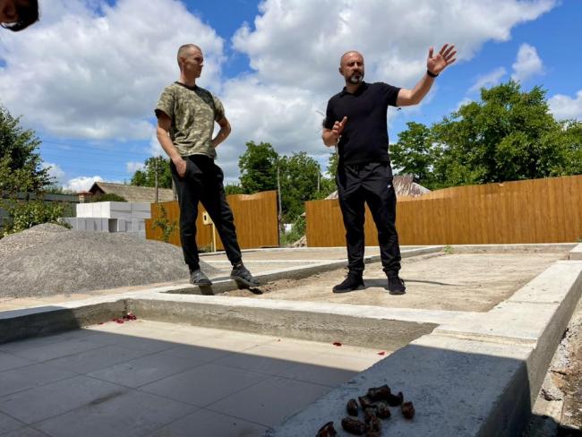 Новини Вінниці - фото з Троє дітей без даху над головою: у Крушинівці дрон знищив будинок родини
