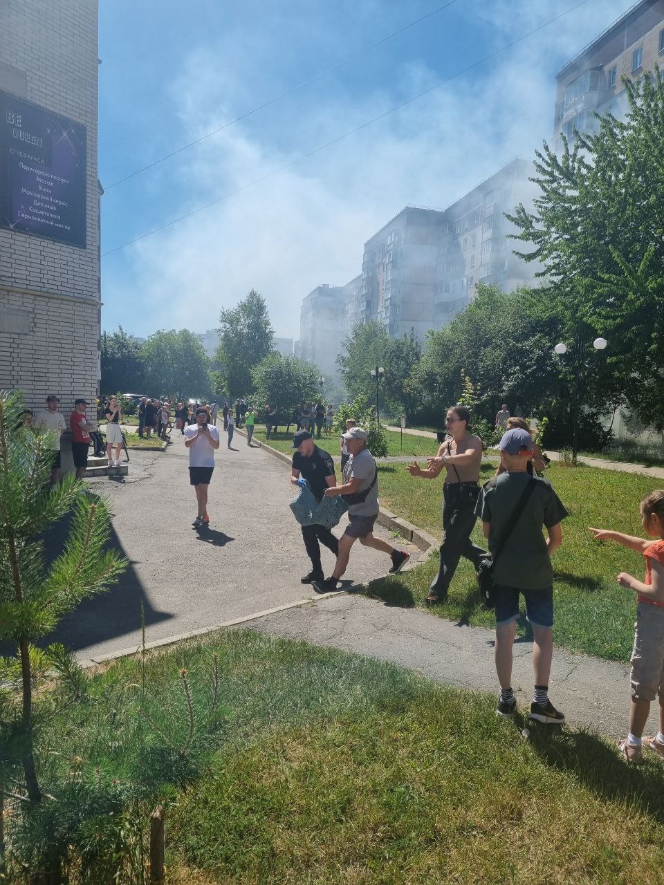 Новини Тернополя - фото з Собака Беррі вистрибнув з палаючої квартири на 10 поверсі в Тернополі: збирають кошти на лікування