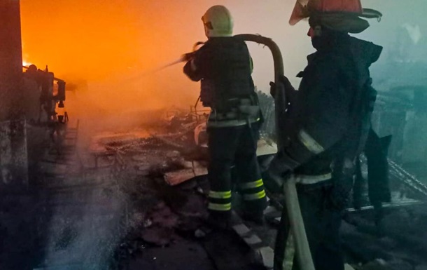 Новини Вінниці - фото з У полум’ї й диму: Україну атакували 157 дронів, є постраждалі і руйнування