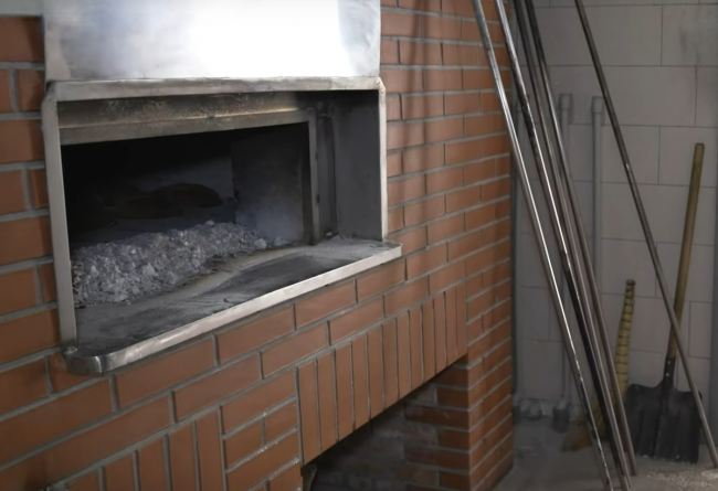 Новини Вінниці - фото з «Мелемо на кам’яних жорнах і печемо на заквасках»: у Липовці відроджують культуру українського хліба