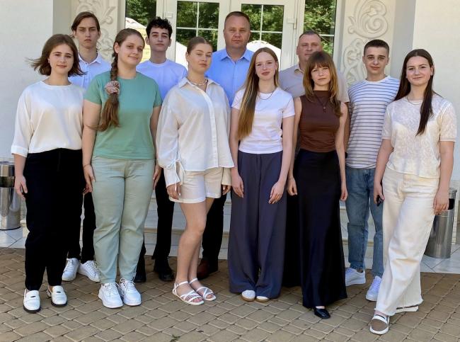 Новини Вінниці - фото з НМТ-2025 у цифрах: що показали результати по Україні та як відзначилась Вінниччина