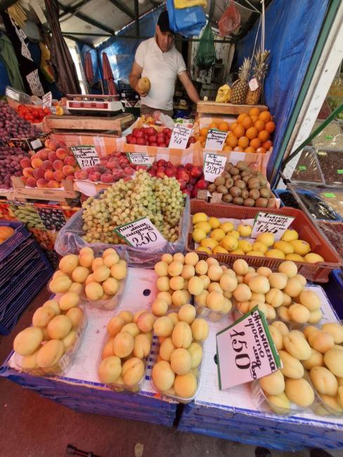 Новини Вінниці - фото з «Купують менше, рахують кожну гривню»: сезонні овочі та фрукти у Вінниці дорожчають