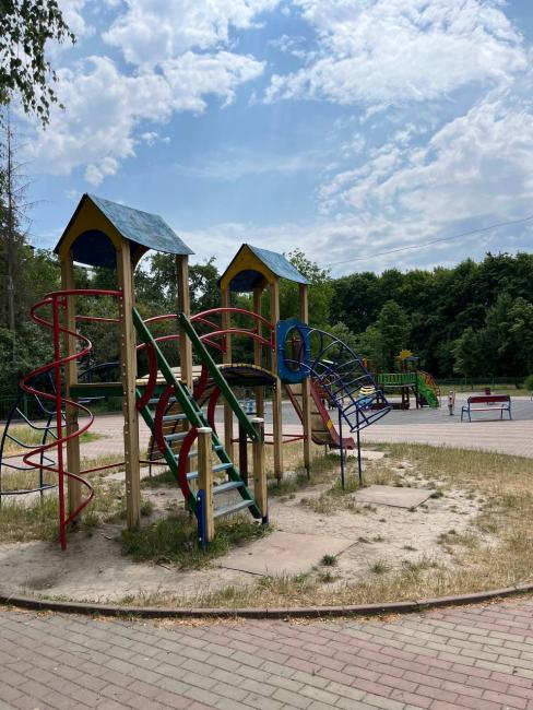 Новини Вінниці - фото з Де мають гратися наші діти, якщо дитячі майданчики занедбані? Відповідь міськради