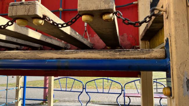 Новини Вінниці - фото з Де мають гратися наші діти, якщо дитячі майданчики занедбані? Відповідь міськради