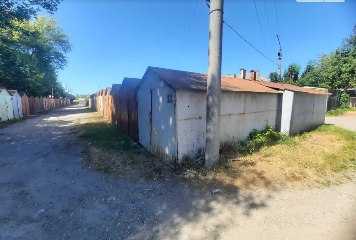 До 2,5 млн гривень: скільки коштує купити гараж у Тернополі