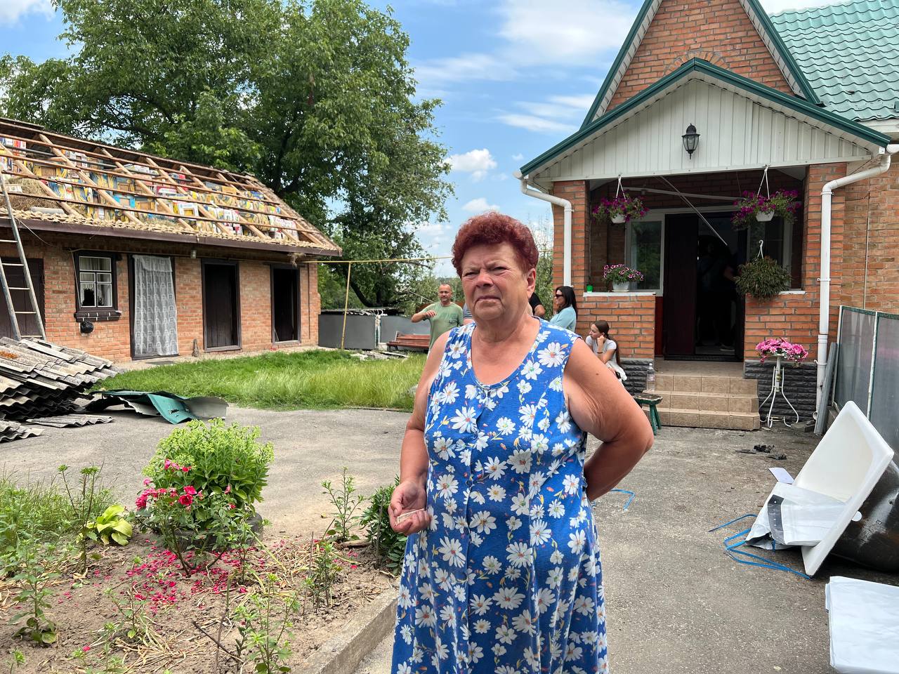 Новини Вінниці - фото з «Вони все побили, цей «руський мір»: як Писарівка пережила атаку дронів?