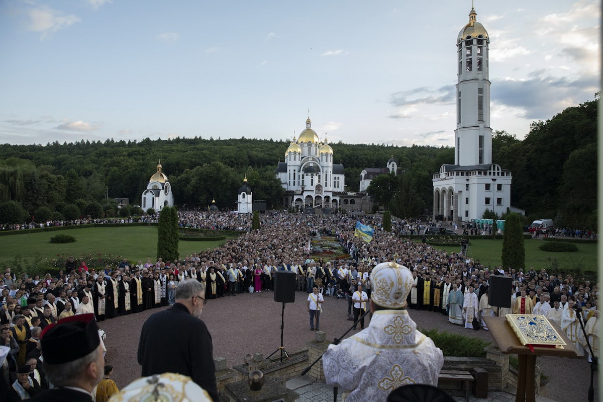 Новини Тернополя - фото з Ці кроки Господь порахував: як минула проща у Зарваниці, показуємо у 10 фото