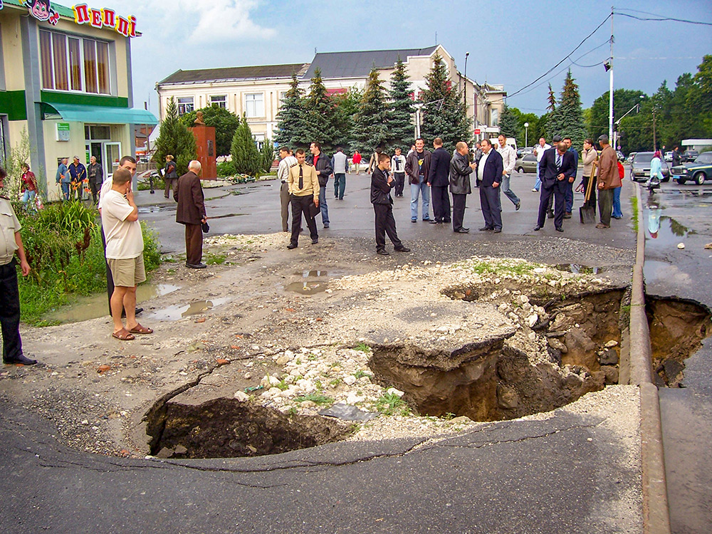 Новини Хмельницького - фото з Невідомі підземелля Городка: як старовинні ходи стали проблемою для міста (ФОТО, ВІДЕО)