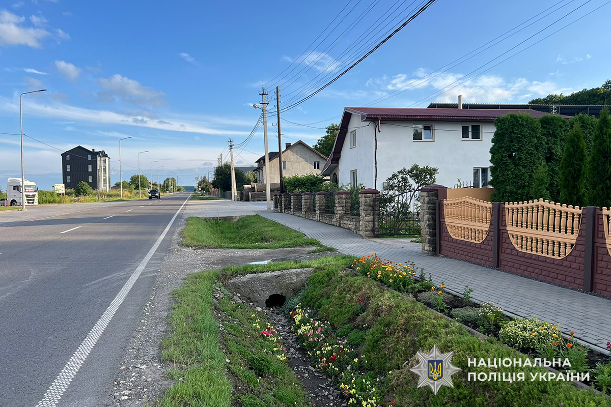 Новини Тернополя - фото з На узбіччі — побитий мотоцикл і бездиханне тіло: на Кременеччині загинув юнак