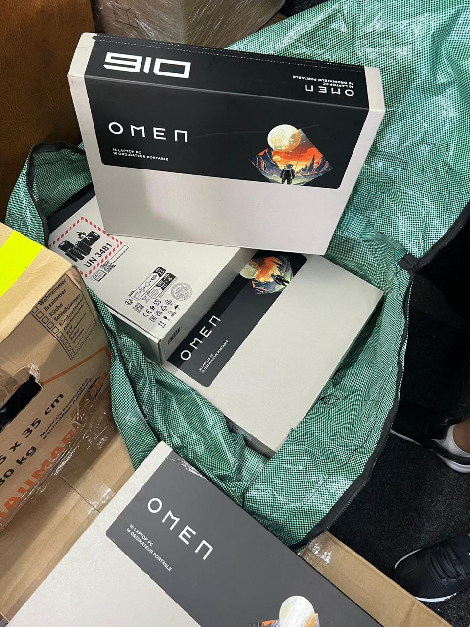 Новини Тернополя - фото з Ігрові комп'ютери, які вартують два мільйони намагалися перевезти через кордон мешканець Тернопільщини