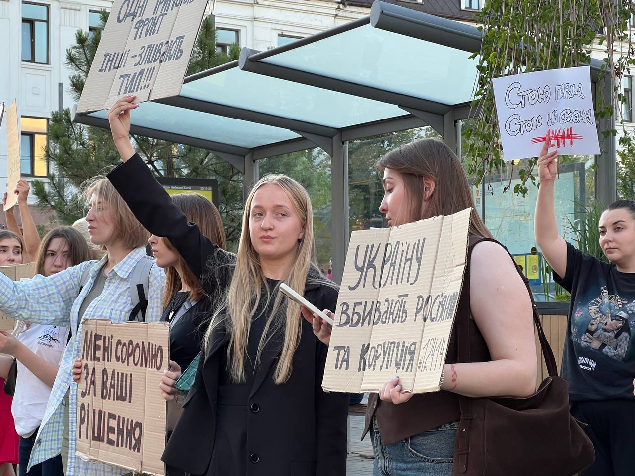 Новини Вінниці - фото з «Назад у 2013?»: у Вінниці відбулася акція проти закону №12414
