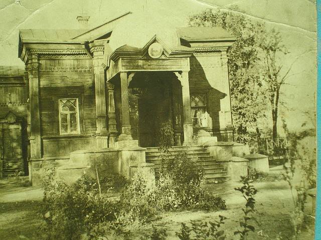 Новини Козятина - фото з Портрети Леніна повісили замість ікон: історія старовинної церкви у Козятині, якої вже не існує