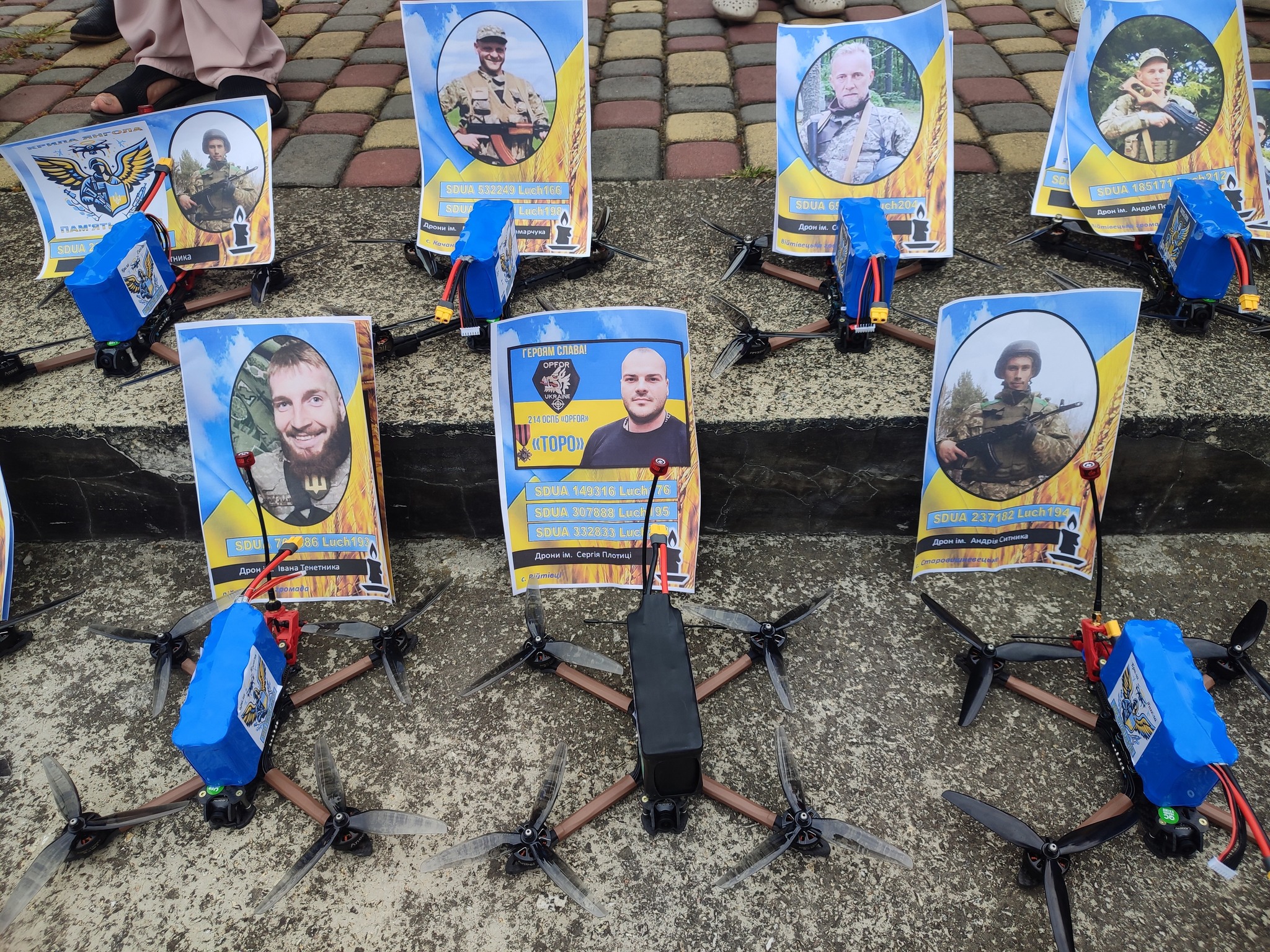 Новини Вінниці - фото з «Син загинув, але не здався, і я не здамся»: батько полеглого воїна зібрав кошти на 30 іменних дронів