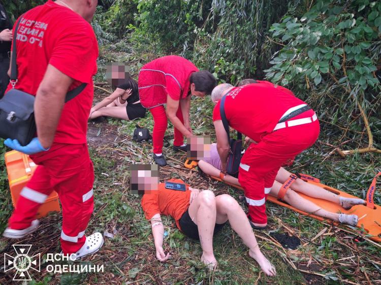 Новини Вінниці - фото з Злива зі шквальним вітром паралізувала частину Вінницької області. Підтоплені будинки та дитсадок