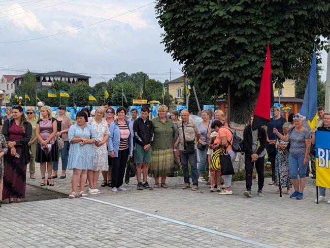 Новини Вінниці - фото з Гайсинська громада зустріла захисника Дмитра Колісника після восьми місяців полону