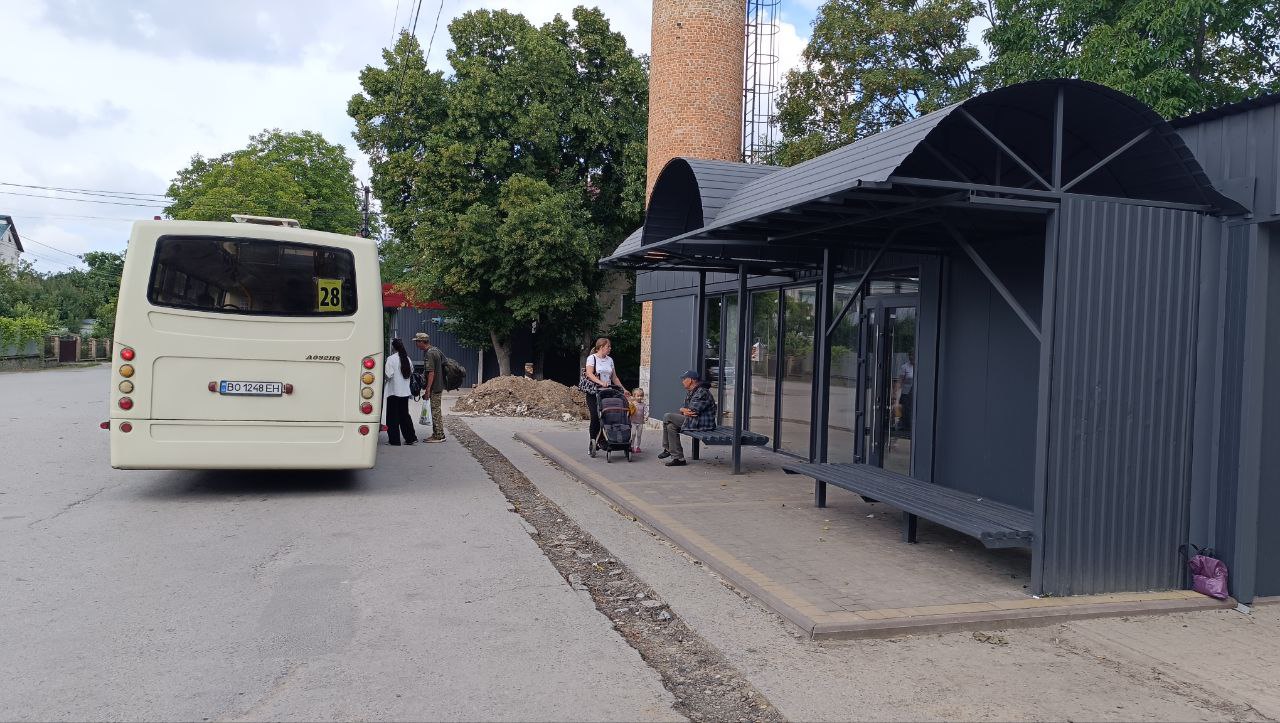 Новини Тернополя - фото з Ізоляція від міста: жителі Березовиці вимагають повернути транспорт