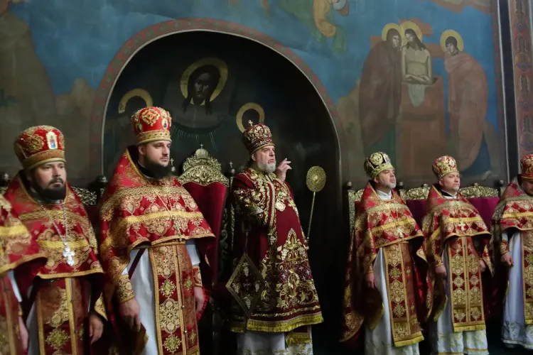 Новини Вінниці - фото з Митрополит Симеон провів богослужіння з нагоди Медового Спаса