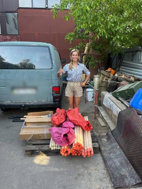 Новини Вінниці - фото з Молодята з Вінниці замість весільних подарунків зібрали допомогу для ЗСУ