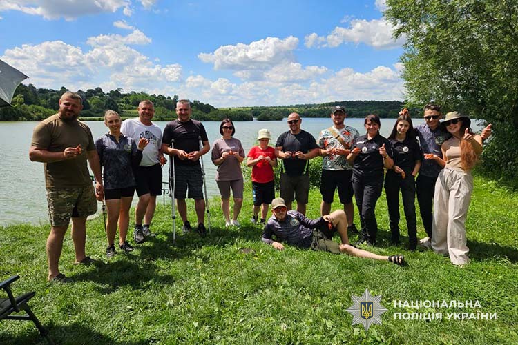 Новини Тернополя - фото з На Тернопільщині організували відпочинок для поранених поліцейських