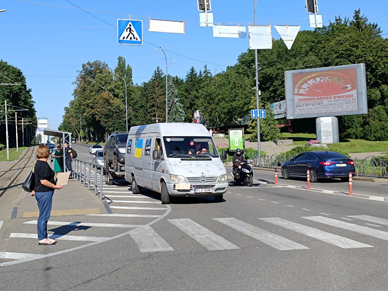 Новини Вінниці - фото з Два життя, одна дата: у Вінниці вшанували воїнів «Мірчу» і «Дяка» хвилиною мовчання