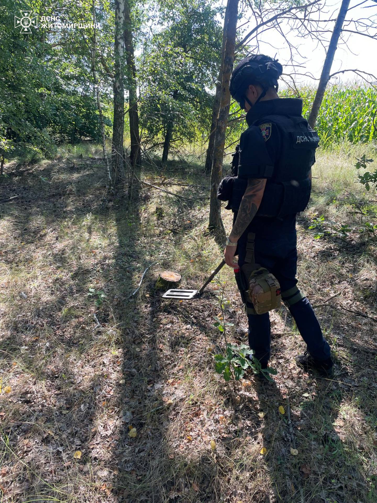 Новини Житомира - фото з Піротехніки ДСНС Житомирщини знешкодили артилерійський снаряд часів Другої світової війни
